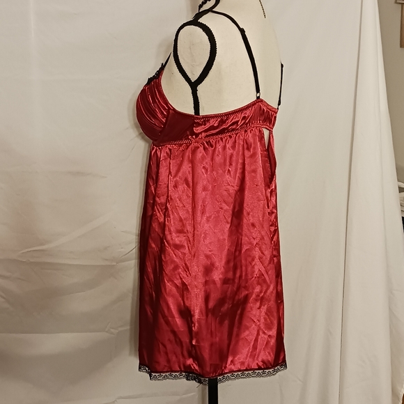 Women's Lingerie Dark Pink with Lace - Picture 2 of 8